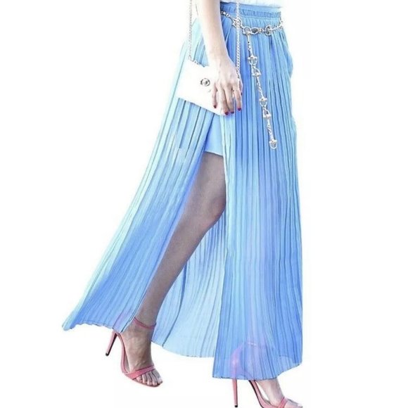 ๐GORGEOUS๐ Pleated Maxi Skirt with Side Slits in Periwinkle Blue - Picture 3 of 15